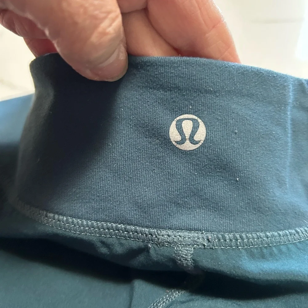 Lululemon Teal Women's Shorts